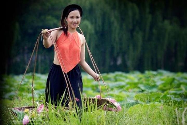 Chuyên gia Hotspot Matrix phân tích: Người phụ nữ 40 năm hoàn toàn và marketing video_Tự động gửi video ngắn